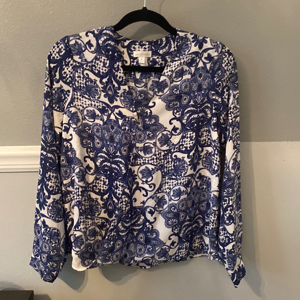 Charming Charlie Blouse 263